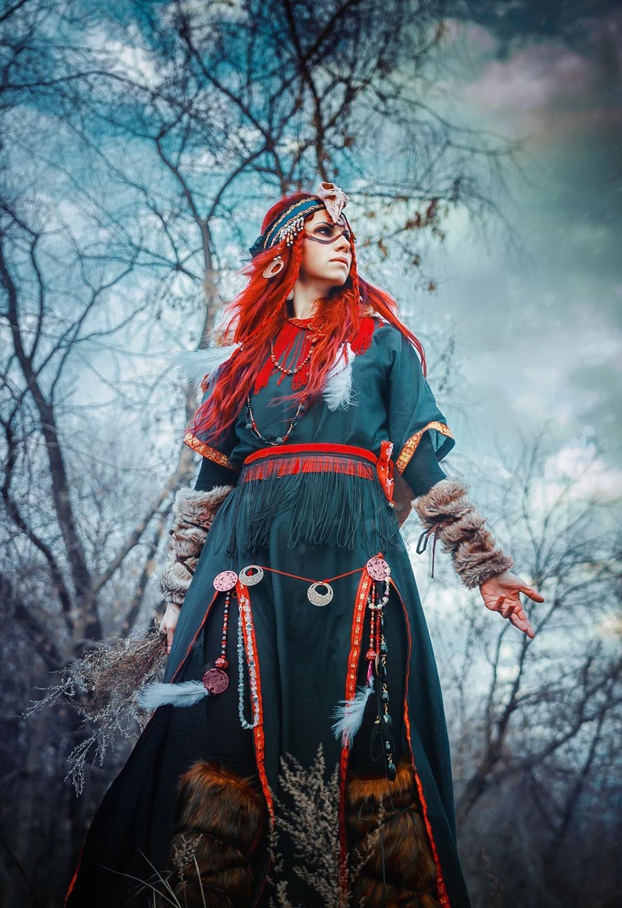 Girls in Slavic costumes underwear in Zaragoza